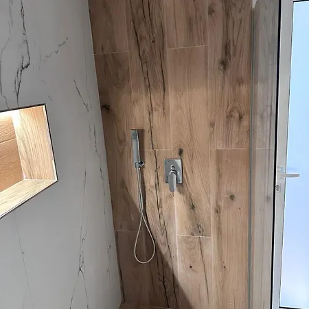 Brean Apartament Wlora